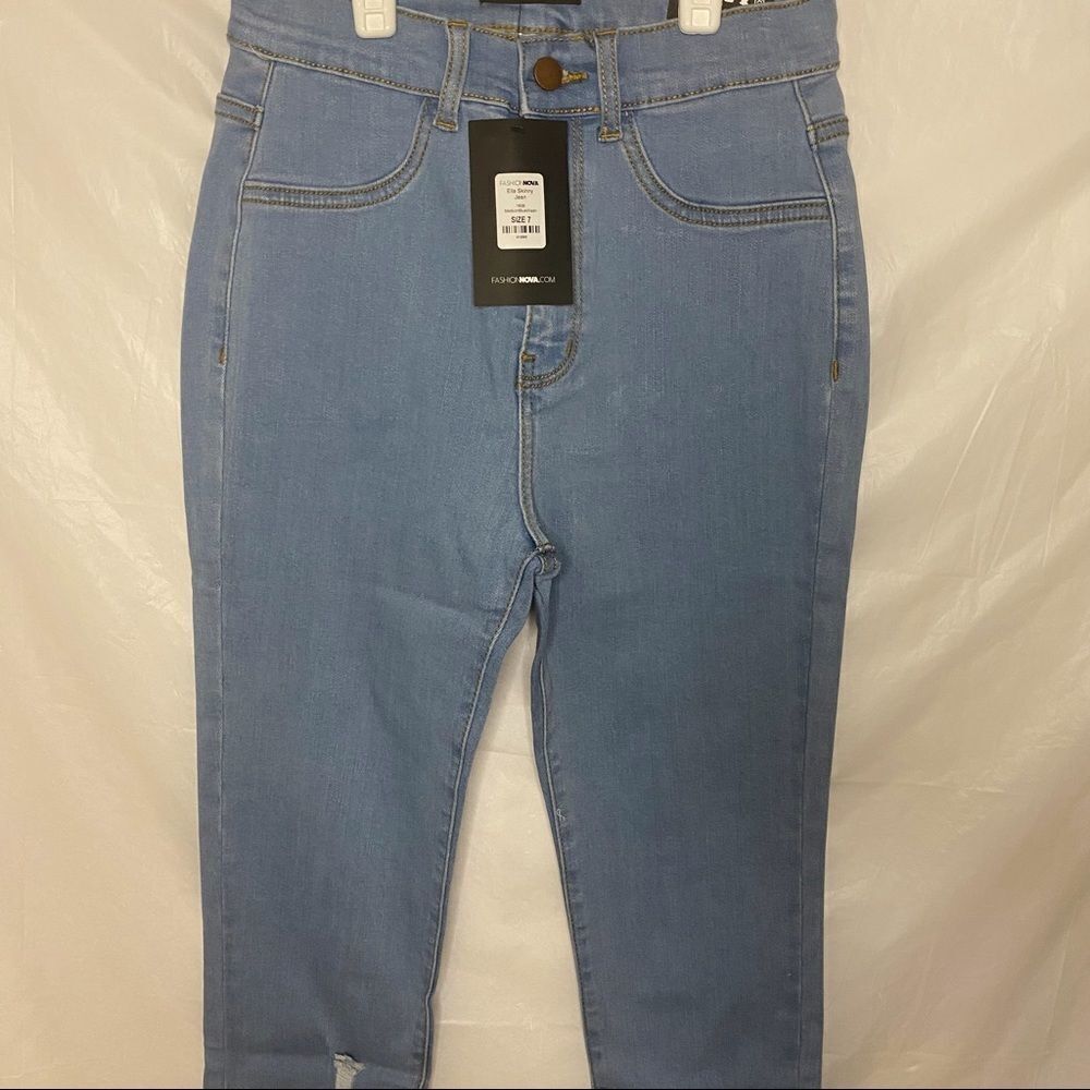 Fashion Nova Skinny Jeans Size 7 - Picture 4 of 5